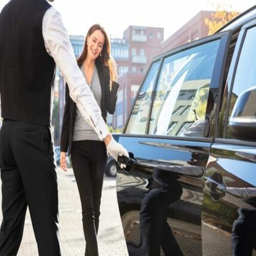 Airport Transportation | Hamptons Limousine and Car Service